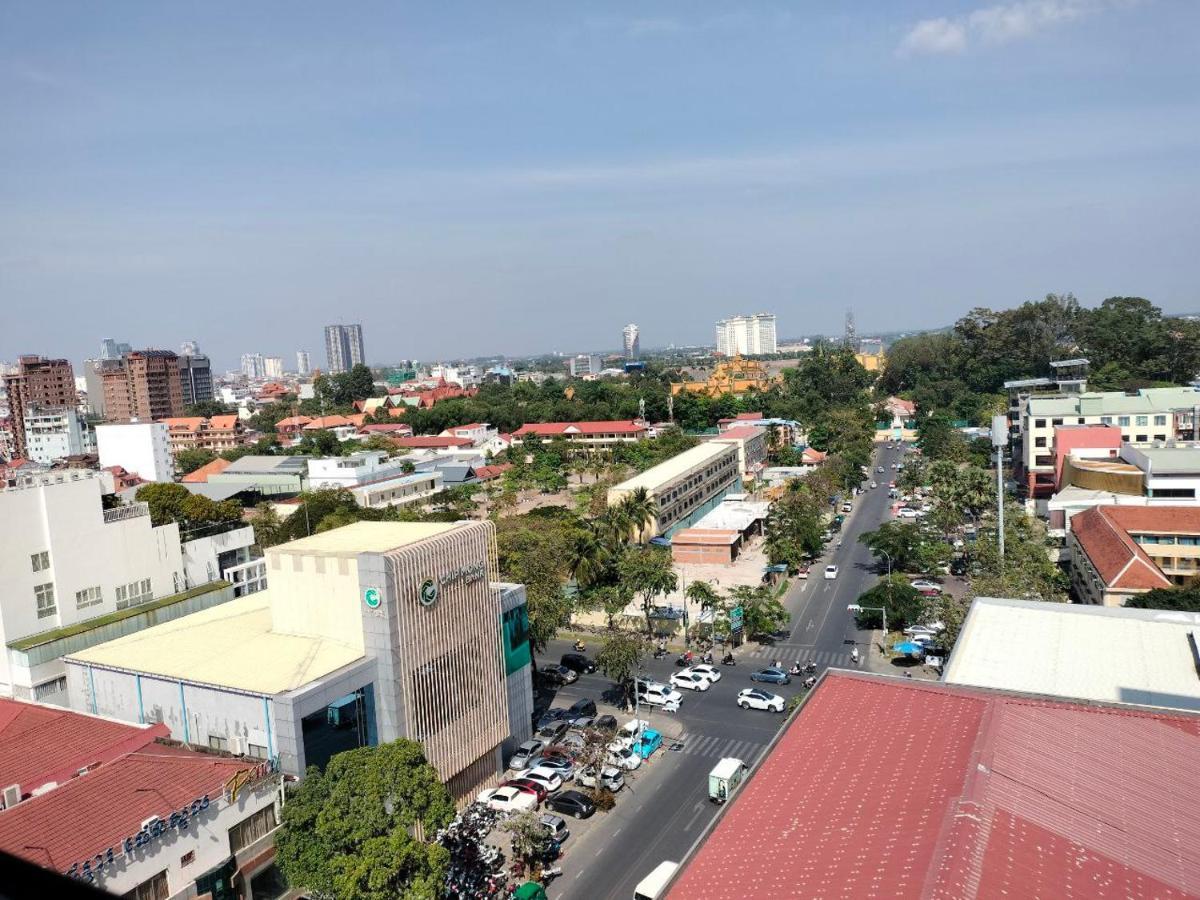 Maline Exclusive Serviced Apartments Phnom-Penh Buitenkant foto