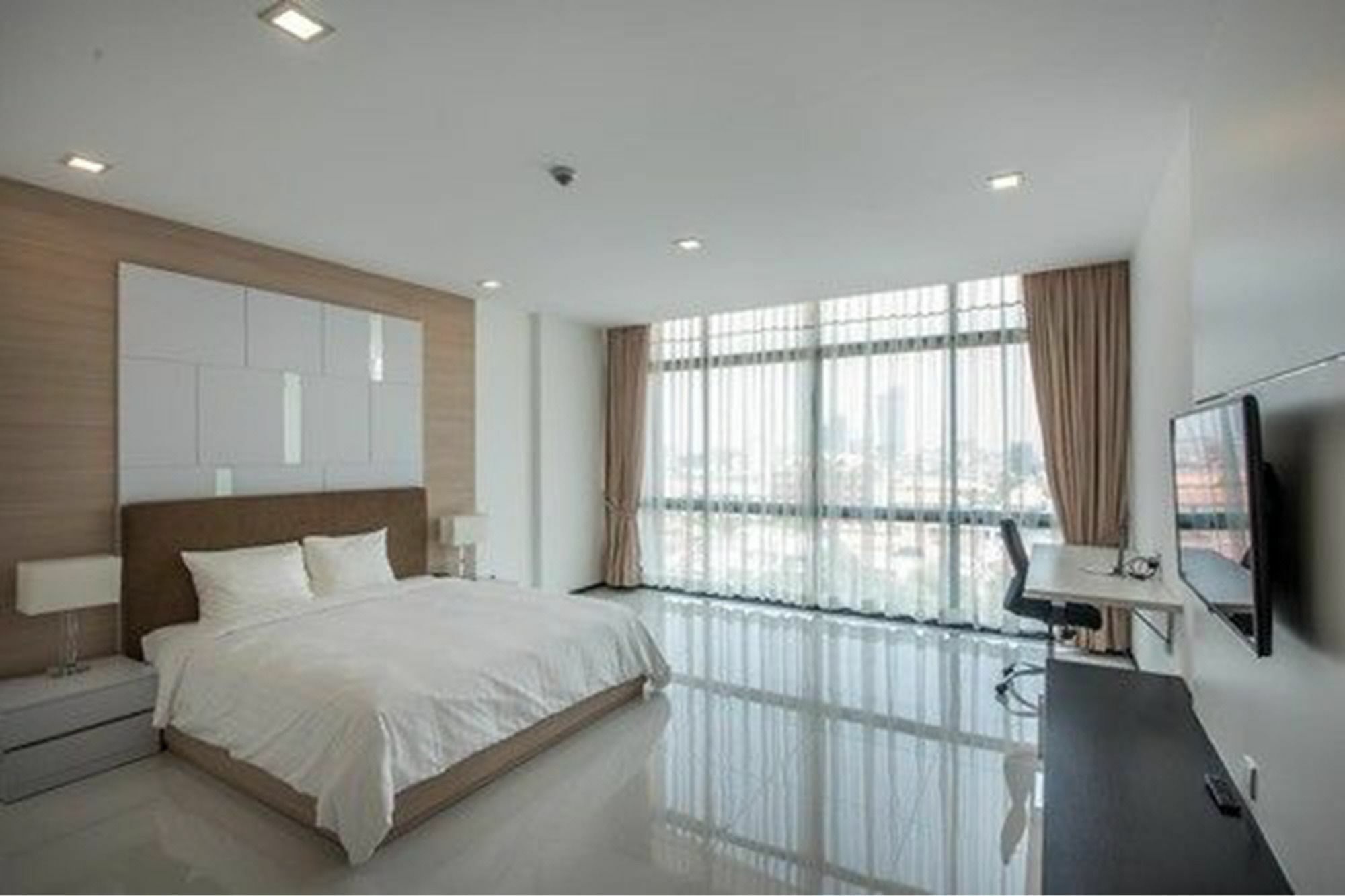 Maline Exclusive Serviced Apartments Phnom-Penh Buitenkant foto