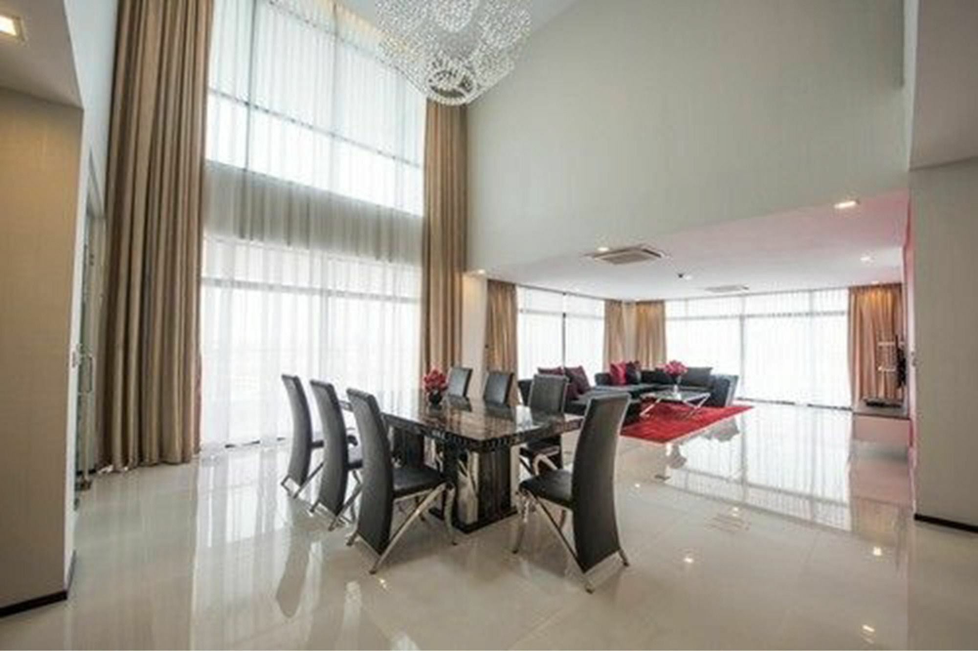 Maline Exclusive Serviced Apartments Phnom-Penh Buitenkant foto