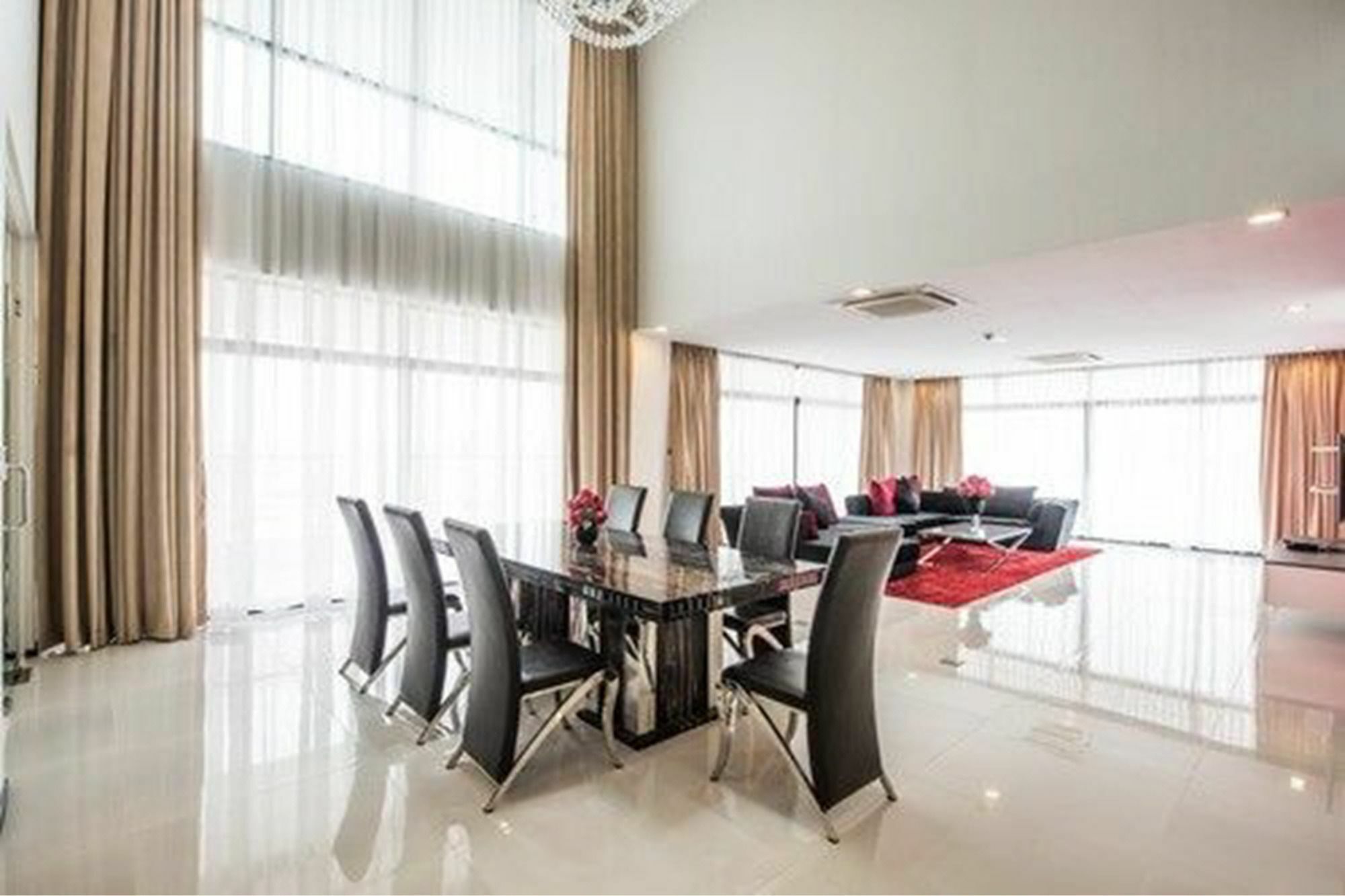 Maline Exclusive Serviced Apartments Phnom-Penh Buitenkant foto