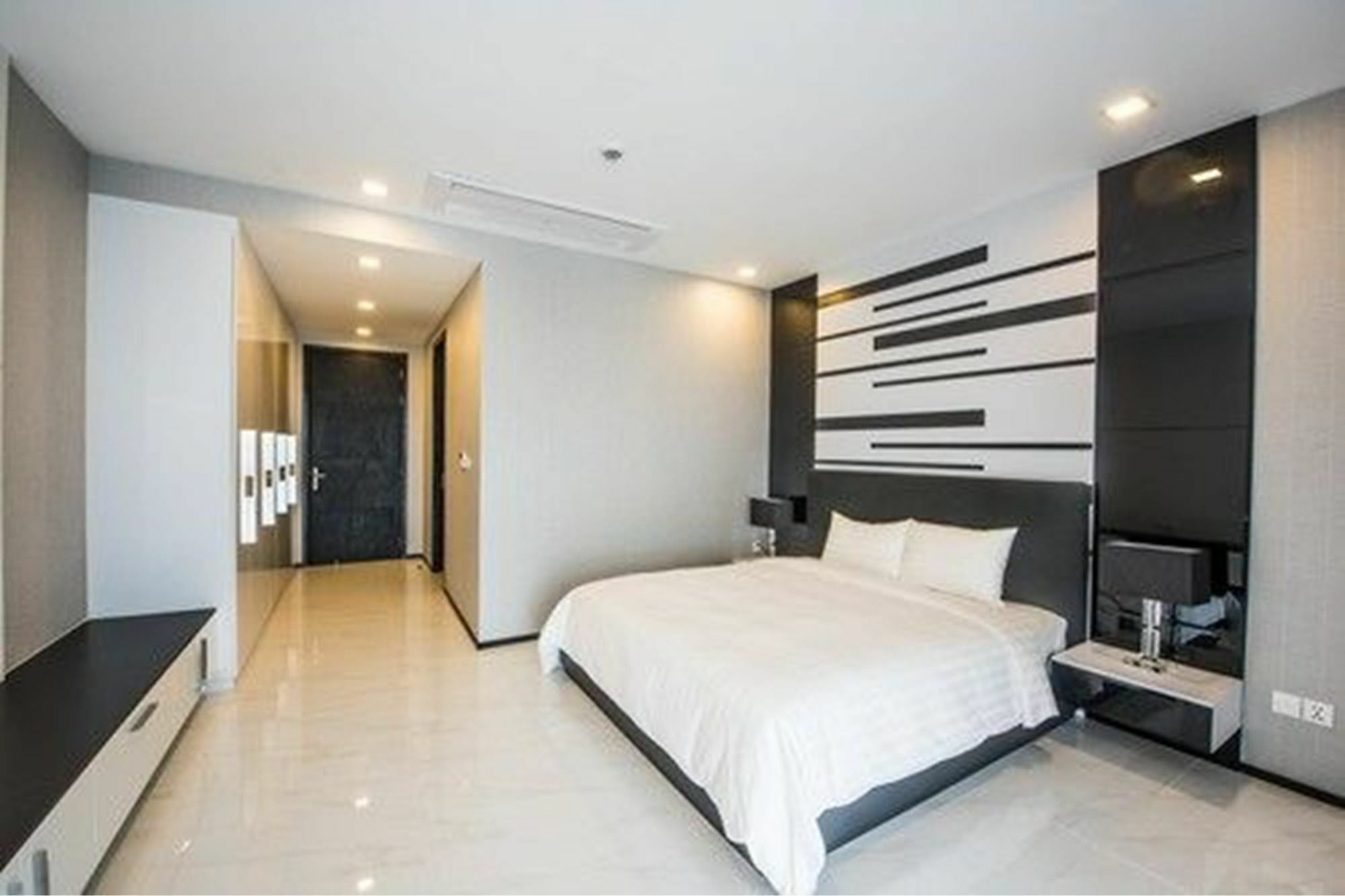 Maline Exclusive Serviced Apartments Phnom-Penh Buitenkant foto