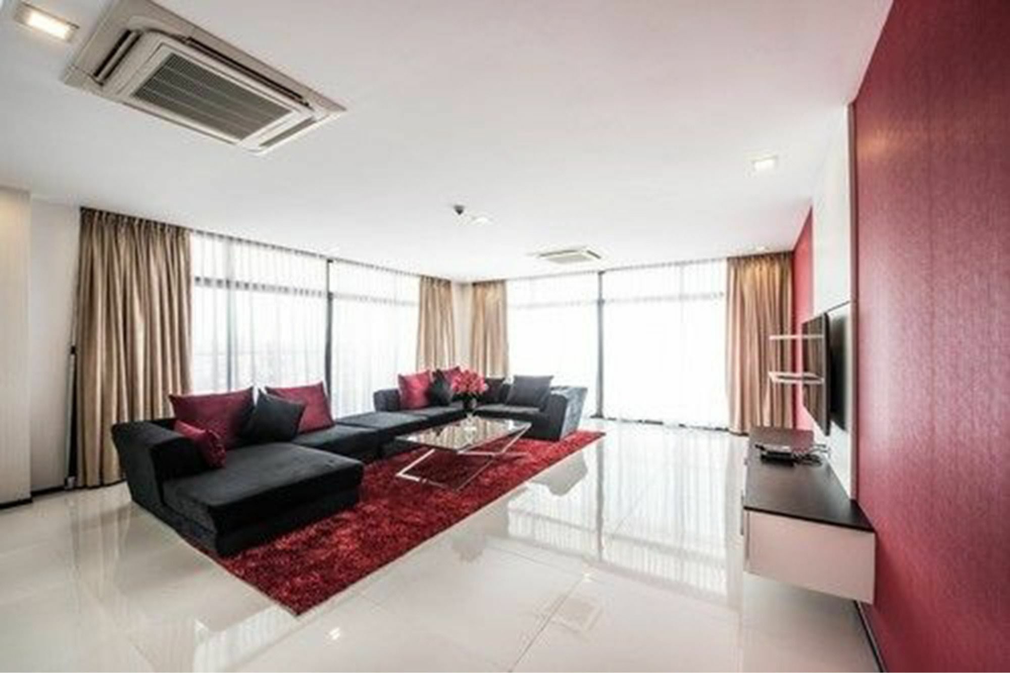 Maline Exclusive Serviced Apartments Phnom-Penh Buitenkant foto