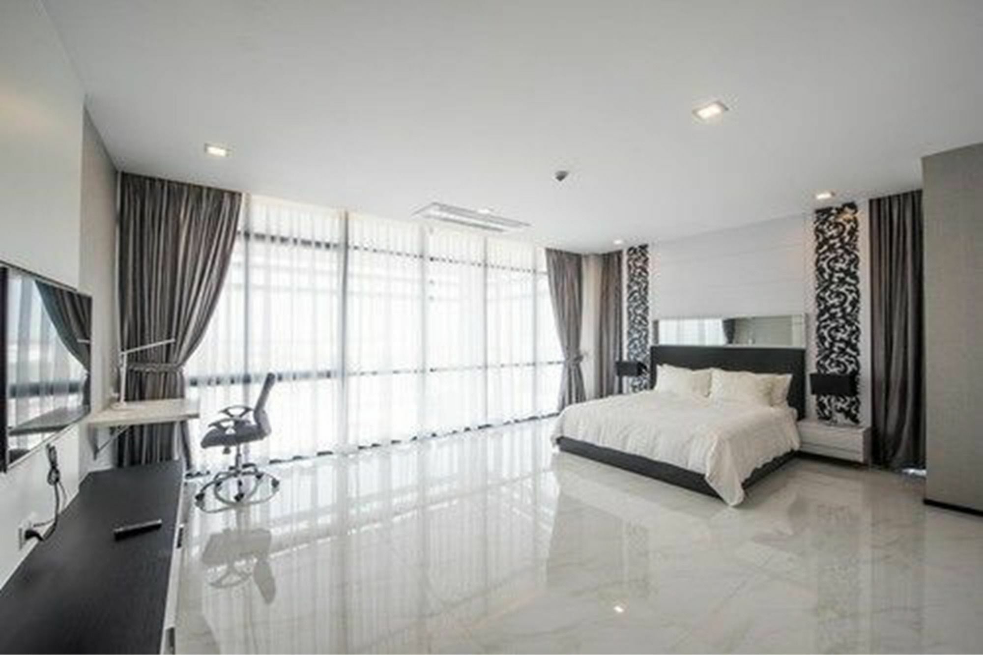 Maline Exclusive Serviced Apartments Phnom-Penh Buitenkant foto